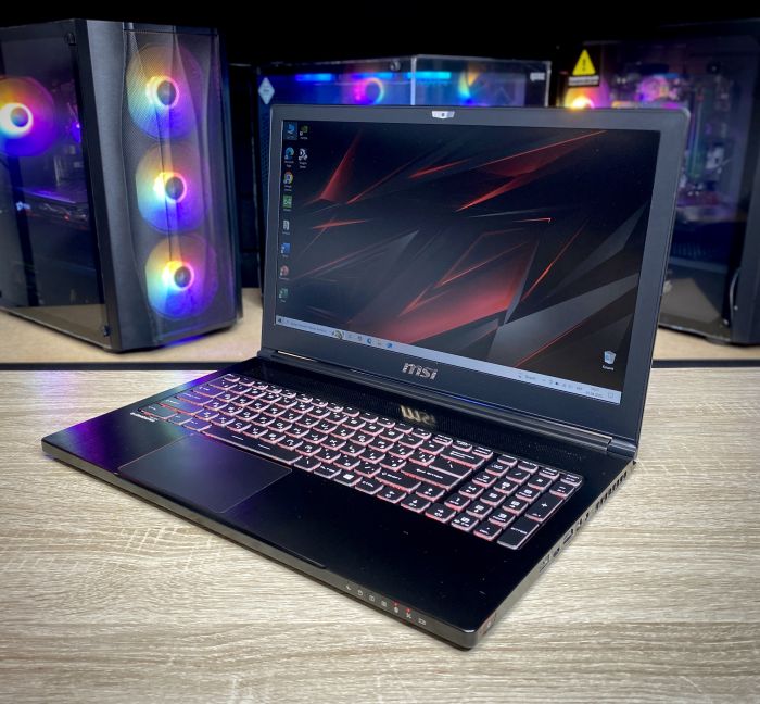 Ноутбук MSI i7-6700HQ 12Gb 256SSD GTX1060 Б/В