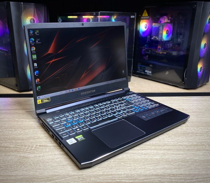 Ноутбук Acer Predator Helios 300 i7-10750H 16Gb 1Tb SSD RTX3070 Б/В