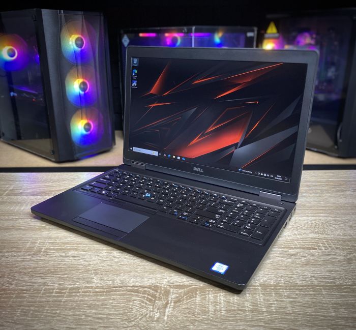 Ноутбук Dell 5580 i5-6440HQ 8Gb 256SSD Nvidia 940MX Б/В