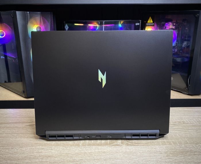 Ноутбук Acer Nitro v16 ( Ryzen 5 8645HS ) 16Gb 1Tb SSD RTX4050 - 6 Gb Б/В