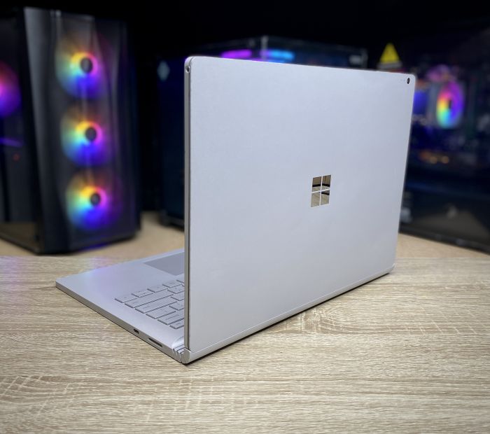 Ноутбук сенсорний Microsoft Surface I7-8650U 16Gb 512SSD GTX1050 Б/В