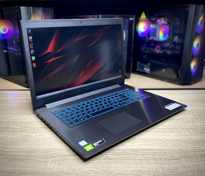 Ноутбук Lenovo 17* i5-9300H 32Gb 512SSD GTX1650 Б/В