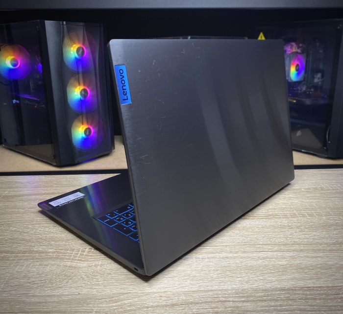 Ноутбук Lenovo 17* i5-9300H 32Gb 512SSD GTX1650 Б/В