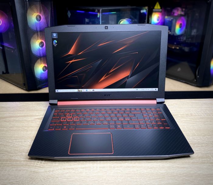 Ноутбук Acer nitro 5 i7-8750H 8Gb 512SSD GTX1050 Ti Б/В