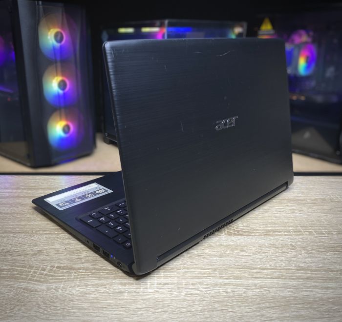 Ноутбук Acer Aspire 3 i5-7200U 12Gb 512SSD MX130 Б/В