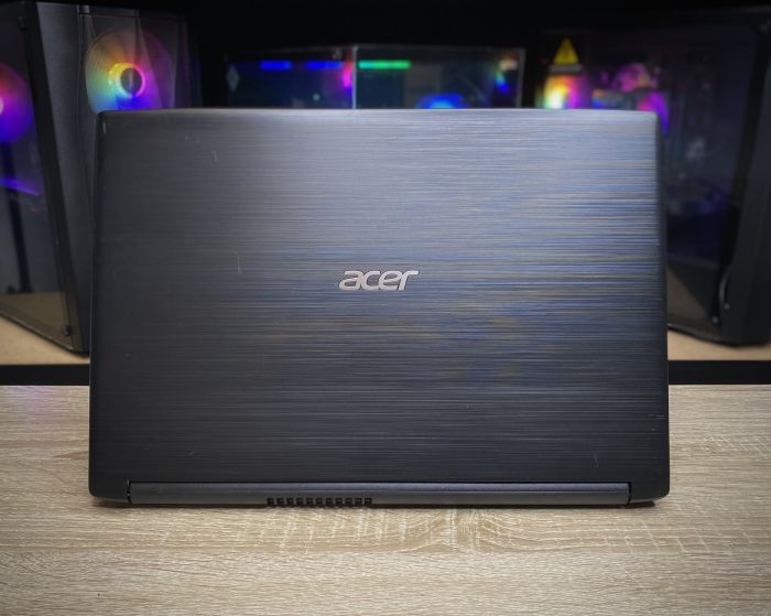 Ноутбук Acer Aspire 3 i5-7200U 12Gb 512SSD MX130 Б/В