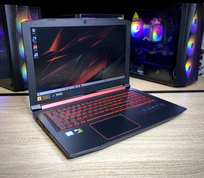 Ноутбук Acer Nitro 5 i5-8300H 8Gb 512SSD GTX1060-6Gb Б/В