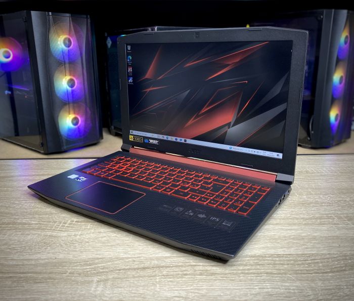 Ноутбук Acer Nitro 5 i5-8300H 8Gb 512SSD GTX1060-6Gb Б/В