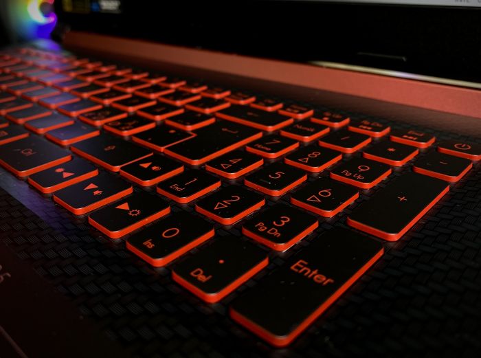 Ноутбук Acer Nitro 5 i5-8300H 8Gb 512SSD GTX1060-6Gb Б/В