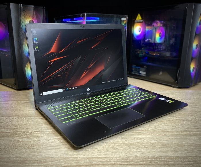 Ноутбук HP Pavilion  i5-7300HQ 8Gb 128Gb SSD 1Tb HDD GTX1050 Б/В
