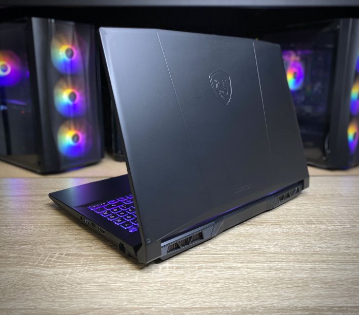Ноутбук MSI Katana i7-12650H 16Gb 512SSD RTX4070 - 8Gb Б/В