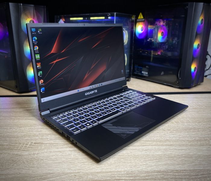 Ноутбук GIGABYTE I5-12500H 64Gb 2Tb SSD 512Gb SSD RTX4060-8Gb  OEM Б/В