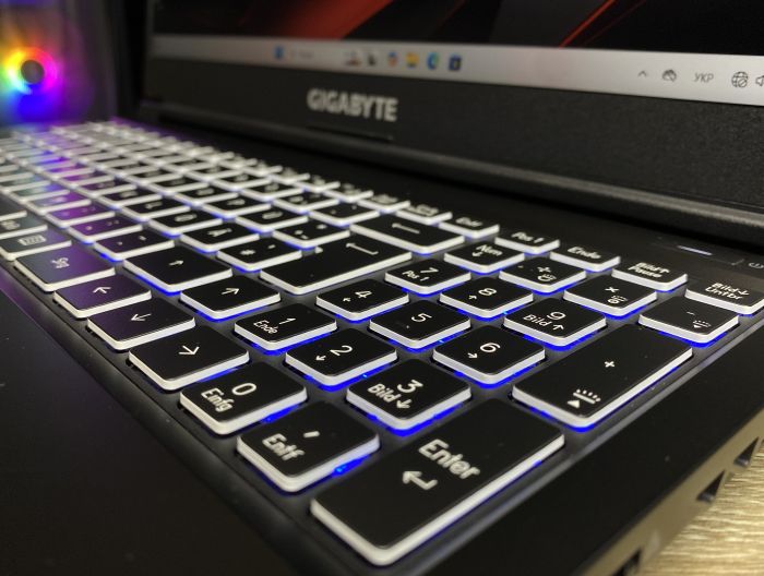 Ноутбук GIGABYTE I5-12500H 64Gb 2Tb SSD 512Gb SSD RTX4060-8Gb  OEM Б/В