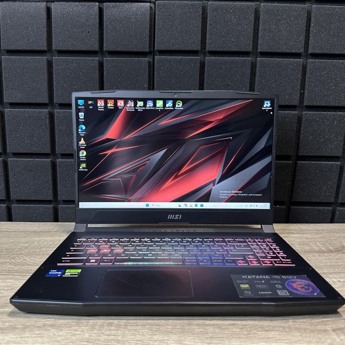 ноутбук MSI Katana 15 144Hz i7-12650H/16GB/1TBSSD/RTX4070-8GB Б/В