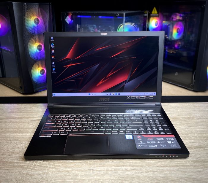 Ноутбук MSI I7-6920HQ 16Gb 256SSD GTX1060-6Gb Б/В