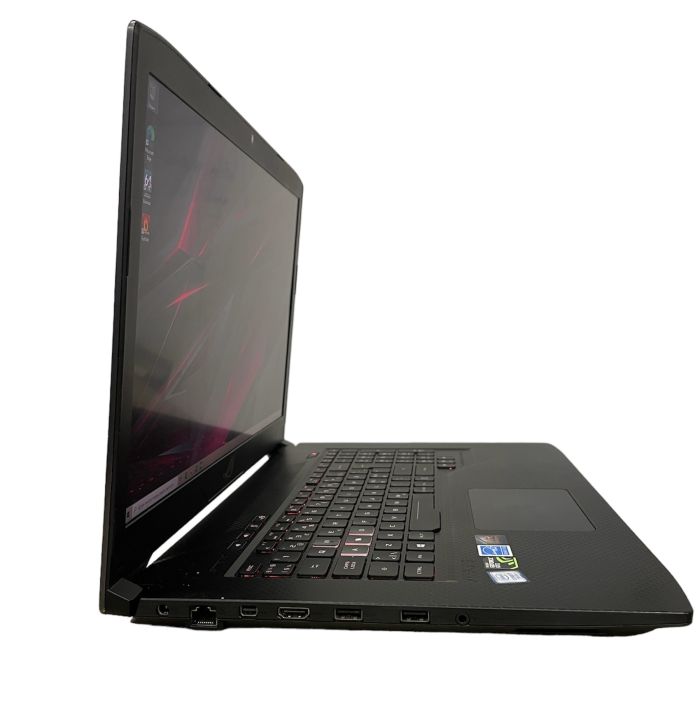 Ноутбук Asus ROG 17.3 i7-7700HQ 16Gb 240SSD 1Tb HDD Nvidia GTX1060-6Gb Б/В