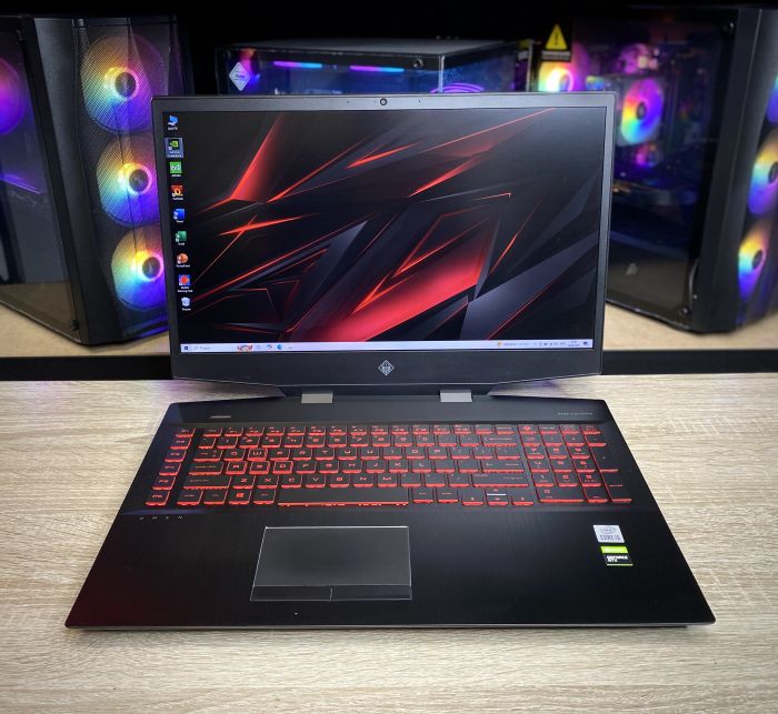Ноутбук HP OMEN 17 I5-10300H 16 GB SSD 512 GB GTX 1660 TI Б/В