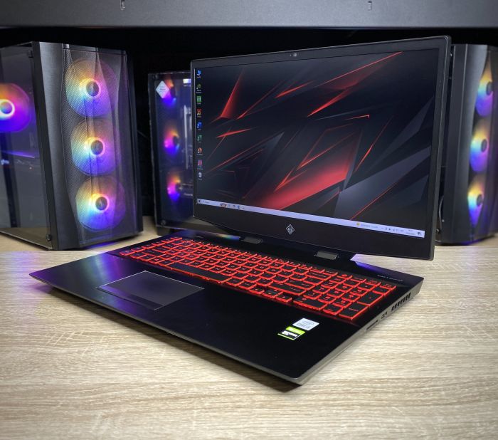 Ноутбук HP OMEN 17 I5-10300H 16 GB SSD 512 GB GTX 1660 TI Б/В