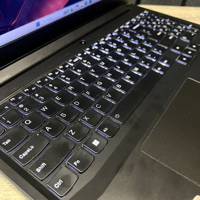 Ноутбук Lenovo IdeaPad Gaming 3 120Hz Ryzen 5 5600H/16GB/512SSD/GTX1650-4GB Б/В