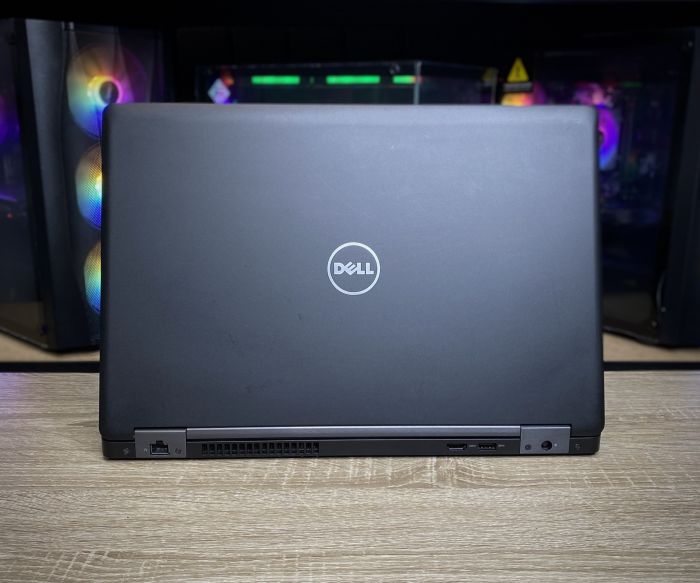 Ноутбук Dell Latitude 5591 I7-7820HQ 8Gb 256SSD 940MX Б/В