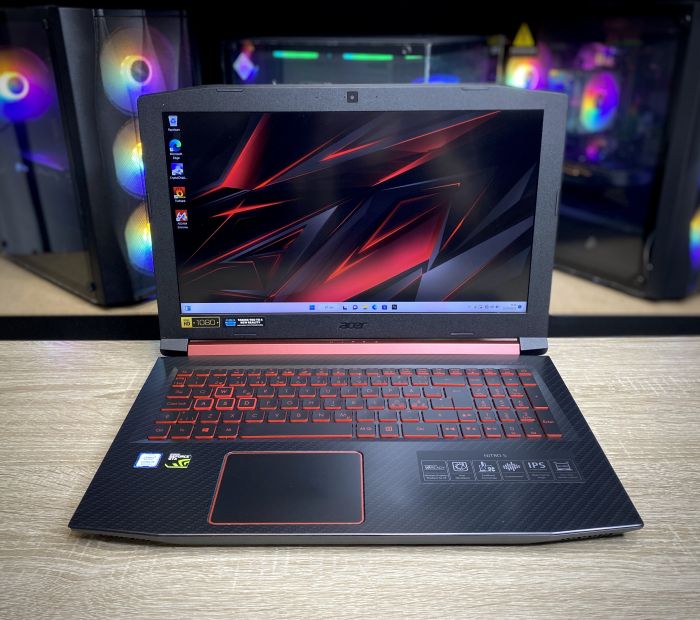 Ноутбук Acer Nitro 5 i5-8300H 8Gb 256SSD GTX1060-6Gb Б/В