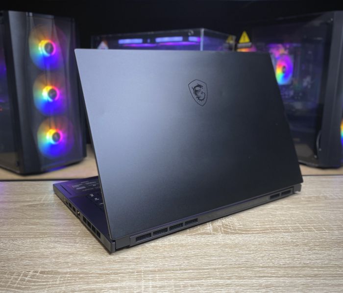 Ноутбук Msi Stealth GS66 i7-10750H 16Gb 512SSD GTX1660Ti Б/В