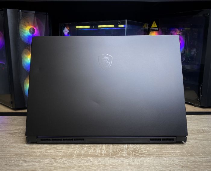 Ноутбук Msi Stealth GS66 i7-10750H 16Gb 512SSD GTX1660Ti Б/В