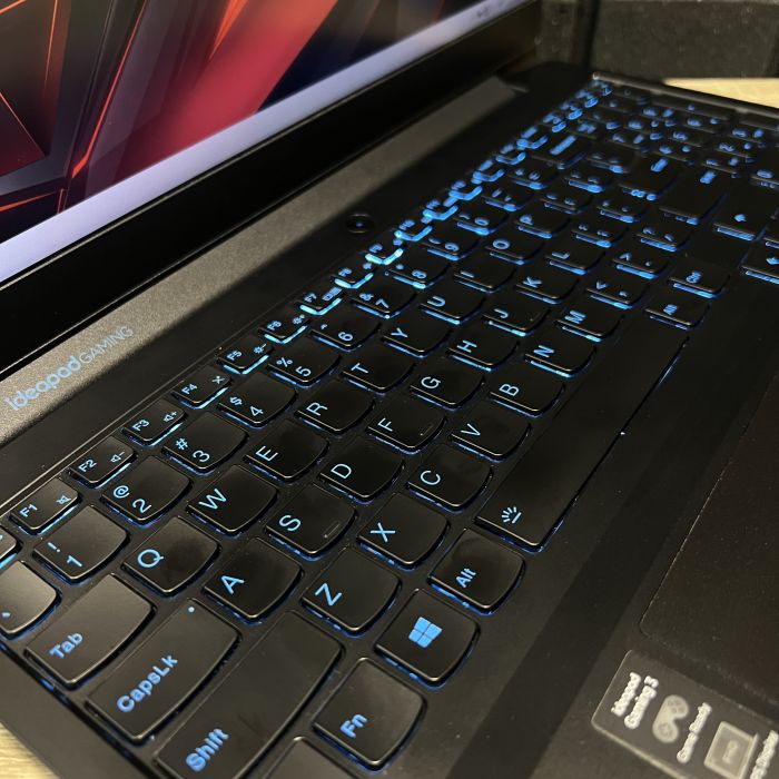Ноутбук Lenovo IdeaPad Gaming 3 i5-10300H/16GB/256SSD/GTX1650-4GB Б/В