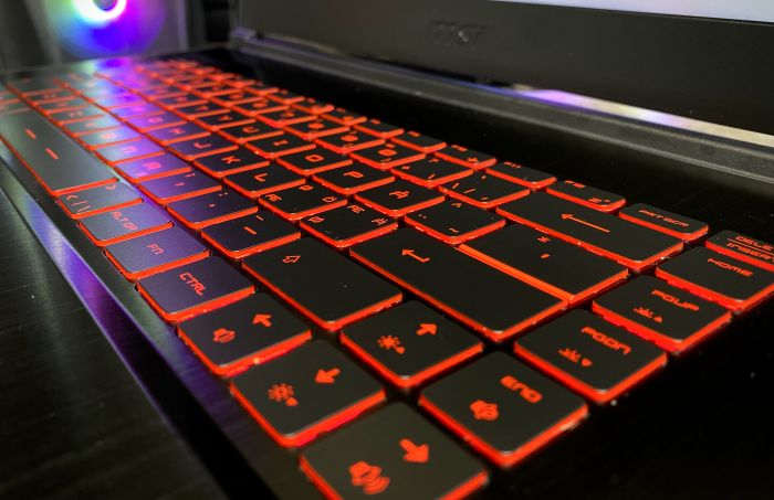 Ноутбук MSI Thin GF 65 i5-10300H 16Gb 512SSD GTX1660 Ti - OEM Б/В