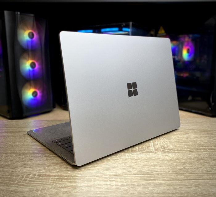 Ноутбук сенсорний Microsoft Surface i7-1065G7 16Gb 512SSD Plus Graphics Б/В