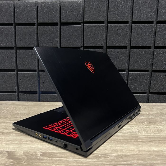 Ноутбук MSI GF63 144Hz i7-12650H/16GB/512SSD/RTX4050-6GB Б/В
