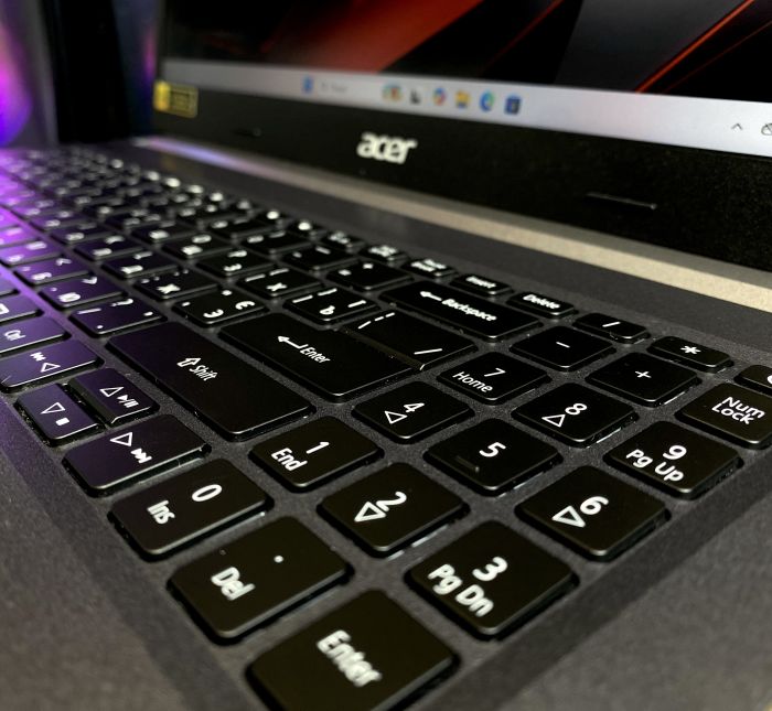 Ноутбук Acer Aspire A515-54G I5-10210U 8 GB SSD 512 GB GEFORCE MX250 Б/В