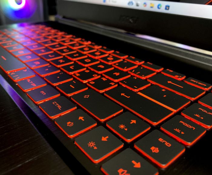 Ноутбук MSI GF63 i5-11400H 8Gb 256 SSD GTX1650 Б/В