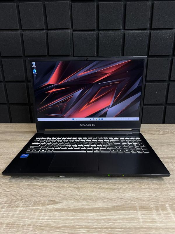 Ноутбук Gigabyte G5 KD 144Hz i5-11400H/16GB/512SSD/RTX3060-6GB Б/В