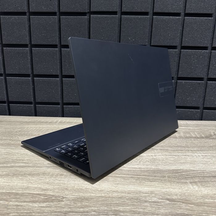 Ноутбук Asus Vivobook i3-N305/8GB/128SSD/UHDGraphics