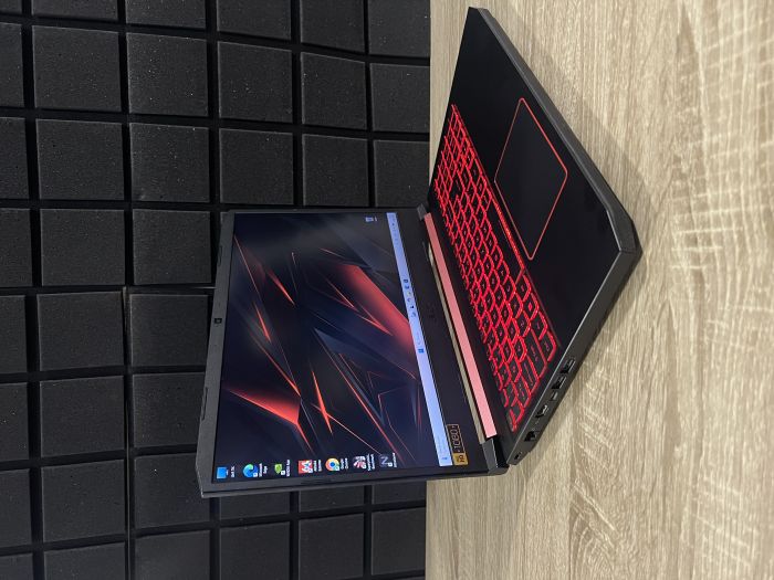 Ноутбук Acer Nitro AN515-54 i5-9300H/16GB/240SSD/GTX1660Ti-6Gb Б/В