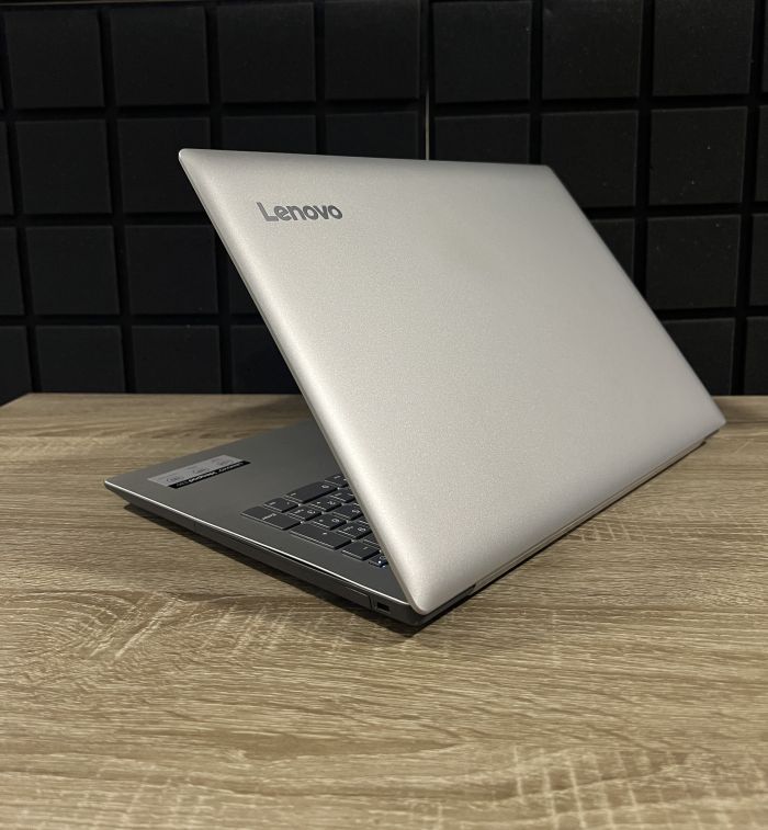 Ноутбук Lenovo IdeaPad 330 i3-7020U/12GB/128SSD+1TbHDD/MX130-2GB Б/В