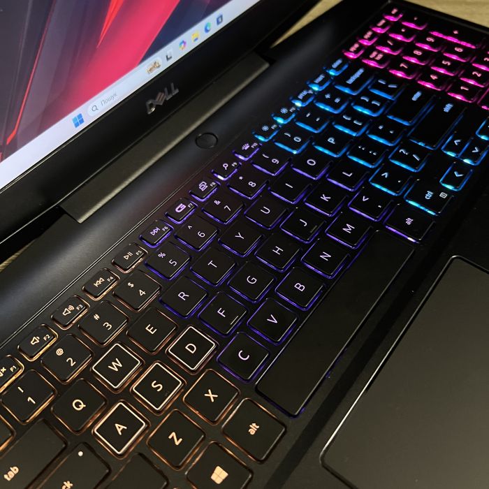 Ноутбук Dell G5 144Гц i7-10750H/32GB/512SSD/RTX2070MQ-8Gb Б/В