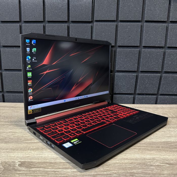 Ноутбук Acer Nitro AN515-54 i5-9300H/16GB/500SSD/GTX1660TI-6GB Б/В