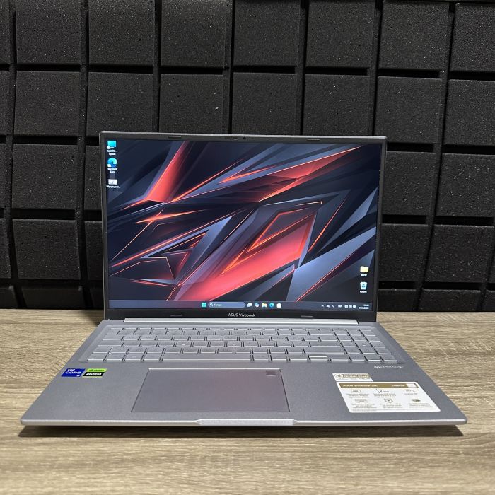 Ноутбук Asus Vivobook i7-12650H/16Gb/1TbSSD/RTX4050-6GB Б/В