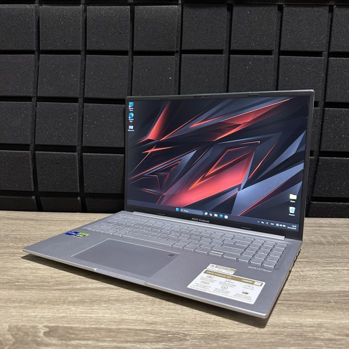 Ноутбук Asus Vivobook i7-12650H/16Gb/1TbSSD/RTX4050-6GB Б/В