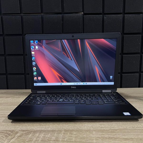 Ноутбук DELL Latitude 5590 i5-8350U/16GB/256SSD/MX130-2GB Б/В