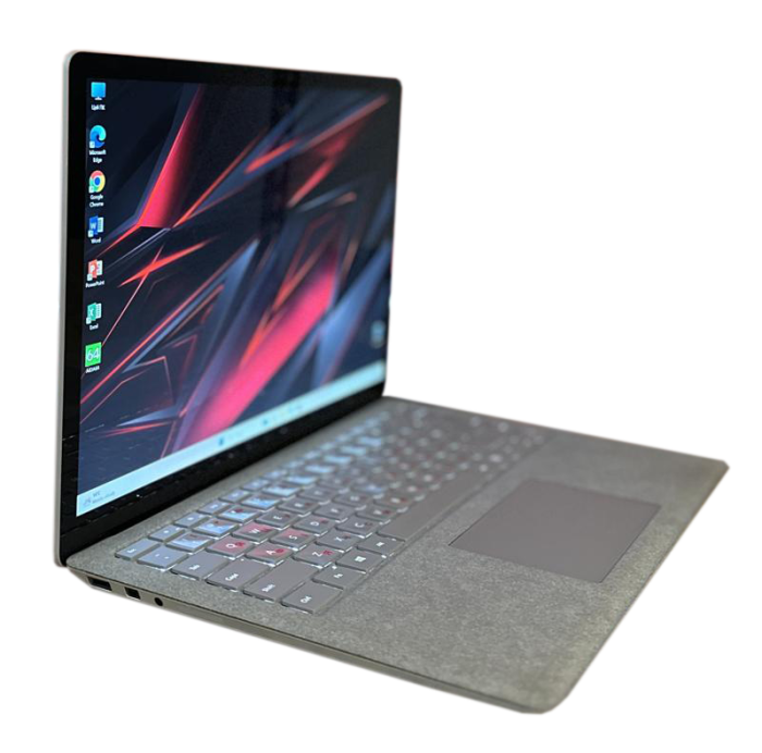 Сенсорний Ультрабук Microsoft Surface Laptop 2 i5-8350U 8Gb 256Gb SSD Intel UHD Graphics Б\В