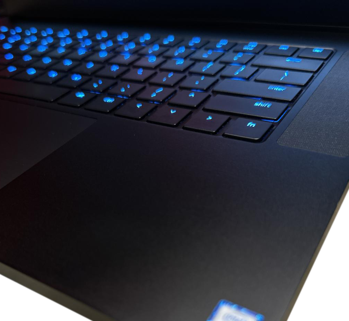 Ноутбук Razer Blade 15 i7-9750H 8Gb 1Tb SSD Nvidia RTX2070-8Gb Б/В