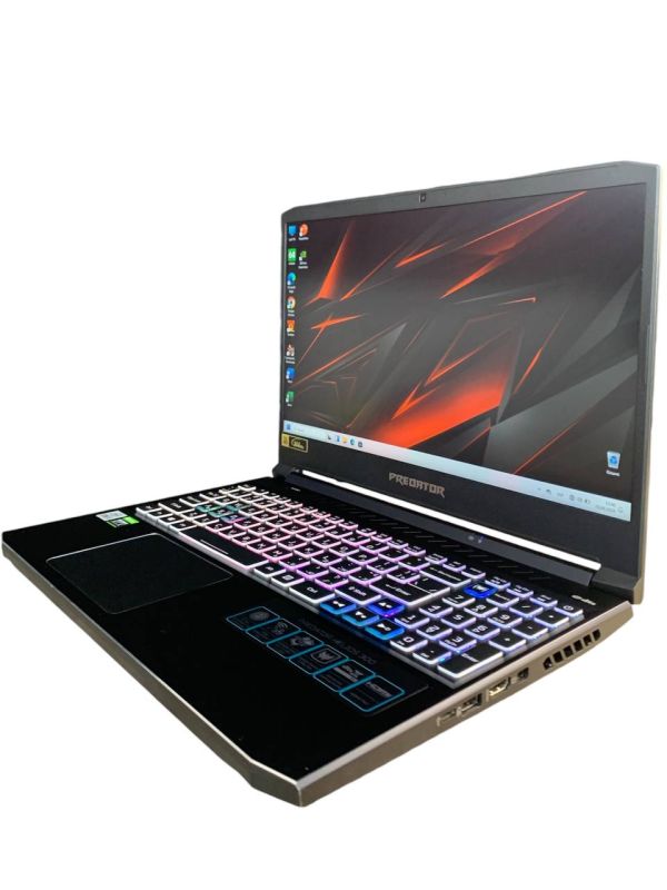 Acer Predator Helios i5-10300H /16Gb/512SSD/Nvidia RTX3070-8Gb Б/В