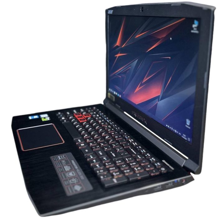 Ноутбук Acer Predator Helios 300 і7-7700 HQ 32GB 240GB SSD Nvidia GTX1060 Б/В