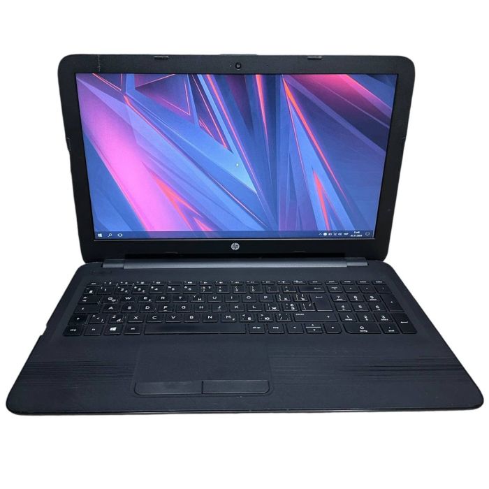 Ноутбук HP Pavilion 15 i7-7500U 8Gb 240Gb SSD AMD Radeon R7 M440 Б/В