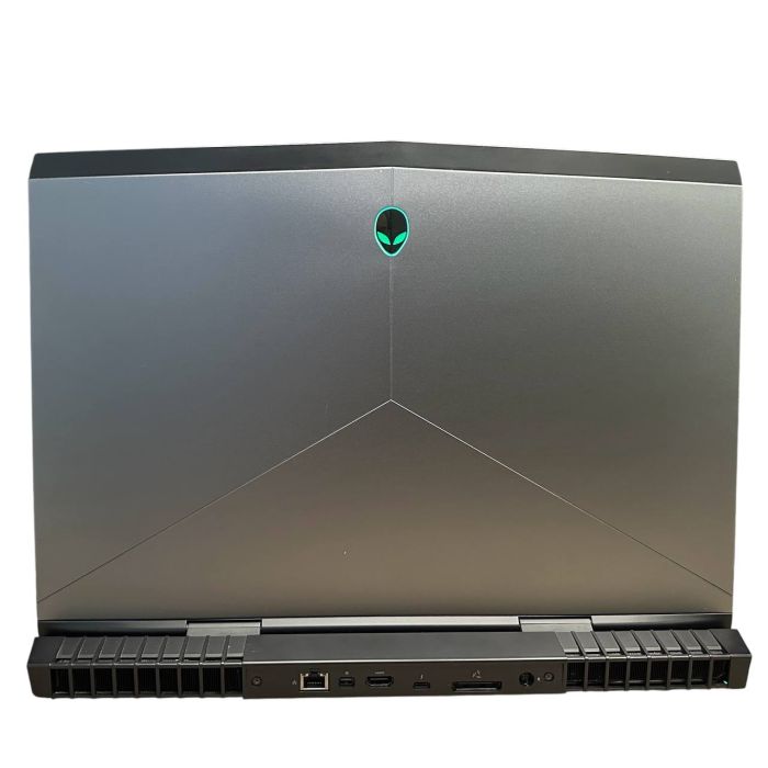 Dell Alienware 17 R4 i7-6700HQ 8Gb 128SSD+750Gb Nvidia GTX1070-8Gb Б/В