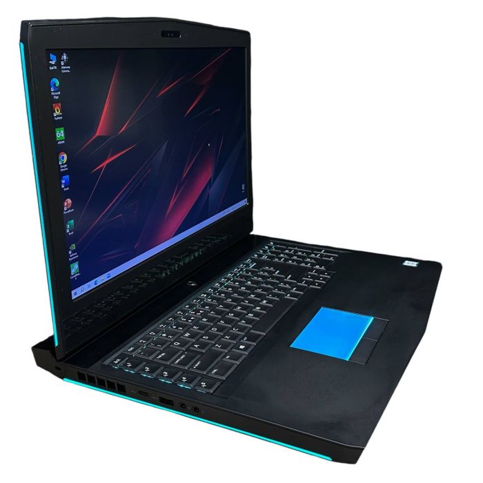 Dell Alienware 17 R4 i7-6700HQ 8Gb 128SSD+750Gb Nvidia GTX1070-8Gb Б/В