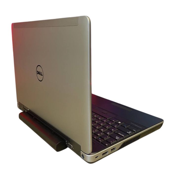 Ноутбук Dell 6540 i5-4310M 8Gb 120Gb SSD Intel HD Graphics Б/В